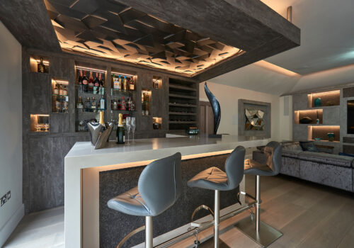 Bar and Entertaining Space